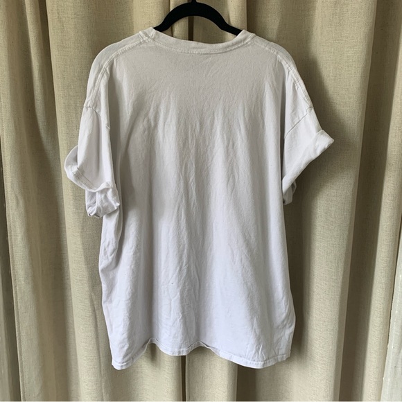 RUPAUL COMFY WHITE T-SHIRT - Picture 2 of 5